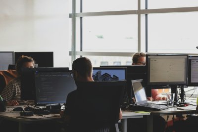Waarom kiezen bedrijven voor cloudgebaseerde Purchase-to-Pay?